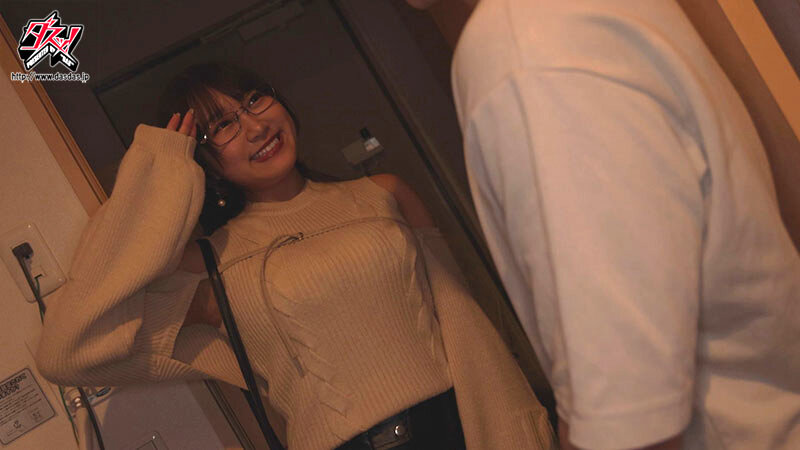 【祝ダスッ！専属】おっぱいは世界を救う！疲れがちな社会と限界チソポの救世主。アナタを直接ふわとろIカップで埋もれ癒す！中出しデカパイお宅デリバリー 姫咲はなのサンプル画像1