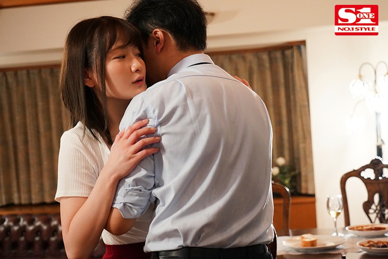 上司が出張で不在中、上司のJカップ妻とめちゃくちゃハメまくった3日間。 鷲尾めいのサンプル画像3